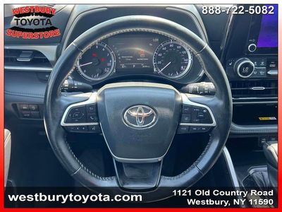 2023 Toyota Highlander - Photo 14