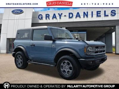 2024 Ford Bronco - Photo 2