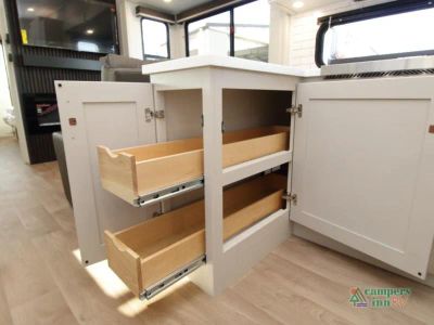 2026 Grand Design Influence — photo 17 view