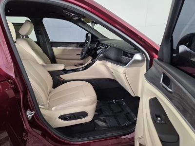 2025 Jeep Grand Cherokee L — photo 35 view