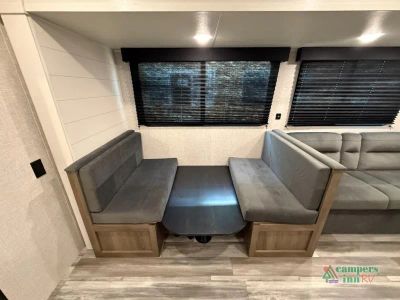 2025 Jayco Jay Flight — photo 24 view