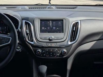 2024 Chevrolet Equinox — photo 14 view