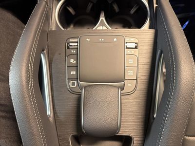 2026 Mercedes-Benz GLE — photo 74 view