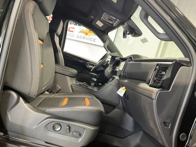 2026 GMC Sierra 1500 — photo 13 view