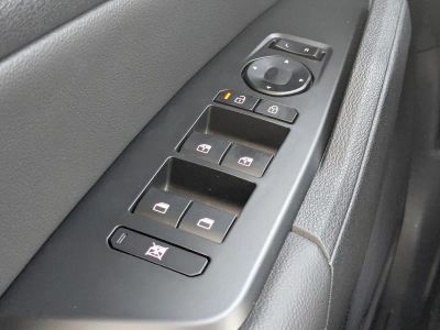 2026 Kia Sportage — photo 37 view