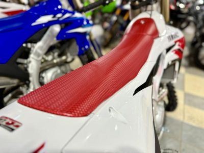 2026 Yamaha YZ450F 70th Anniversary Edition - Photo 8
