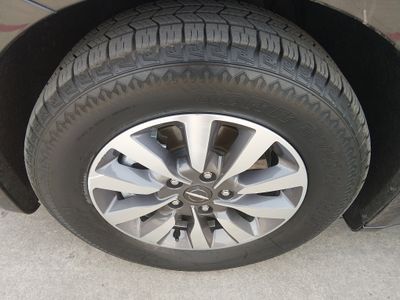 2023 Chrysler Pacifica — photo 10 view