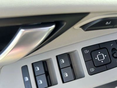 2025 Kia Niro EV — photo 17 view