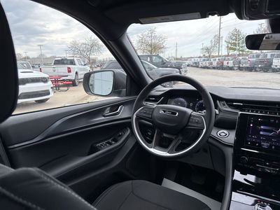 2026 Jeep Grand Cherokee — photo 49 view