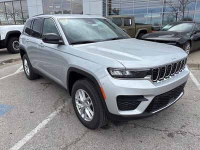 2026 Jeep Grand Cherokee — photo 7 view