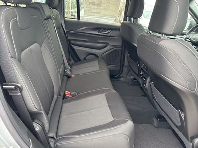 2026 Jeep Grand Cherokee — photo 45 view