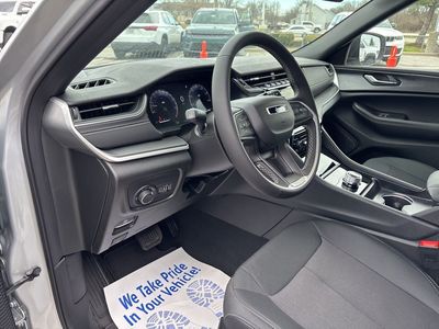 2026 Jeep Grand Cherokee — photo 57 view