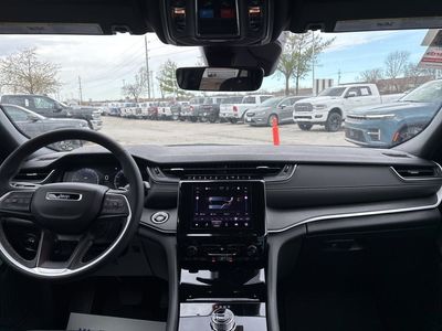 2026 Jeep Grand Cherokee — side profile view