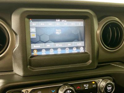 2023 Jeep Wrangler — photo 24 view