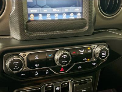 2023 Jeep Wrangler — photo 23 view