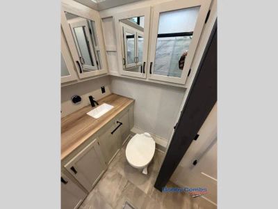2026 Coachmen RV Chaparral - Photo 20