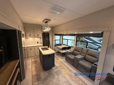 2026 Coachmen RV Chaparral - Photo 13