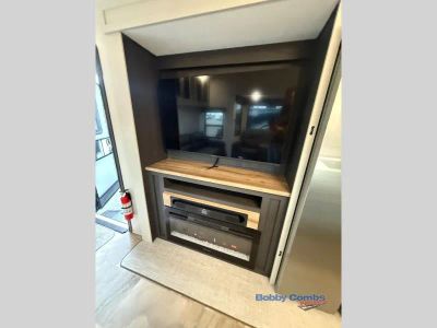 2026 Coachmen RV Chaparral - Photo 27
