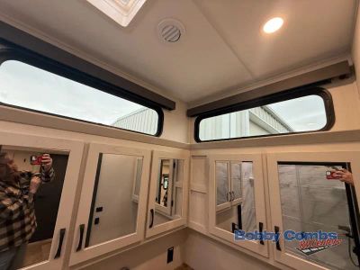 2026 Coachmen RV Chaparral - Photo 19
