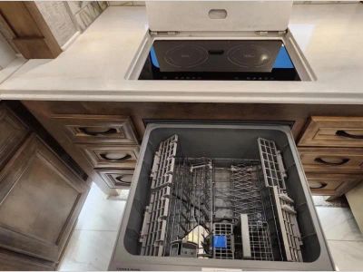 2025 Tiffin Motorhomes Phaeton - Photo 12