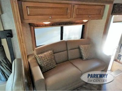 2010 Itasca Sunstar - Photo 14