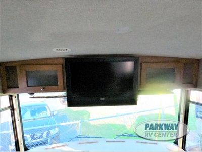 2010 Itasca Sunstar - Photo 12