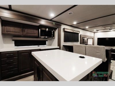 2024 Grand Design Solitude - Photo 25
