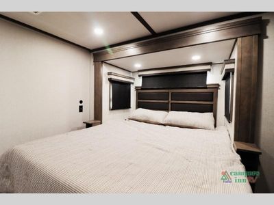 2024 Grand Design Solitude - Photo 38