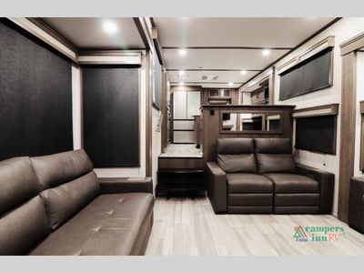 2024 Grand Design Solitude - Photo 21