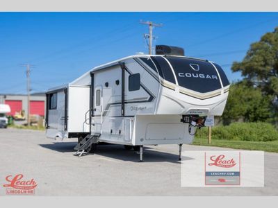 2026 Cougar Half-Ton 26RKE - Photo 1