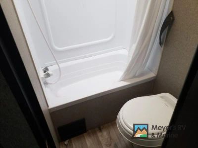 2019 Keystone RV Springdale - Photo 11