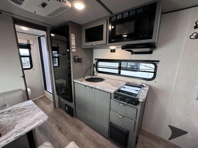 2025 Forest River RV Ozark - Photo 14