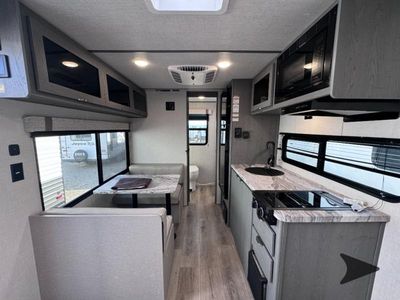 2025 Forest River RV Ozark - Photo 11