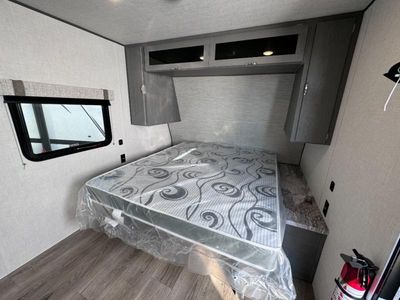 2025 Forest River RV Ozark - Photo 8