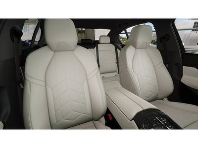 2026 BMW 5 Series - Photo 11
