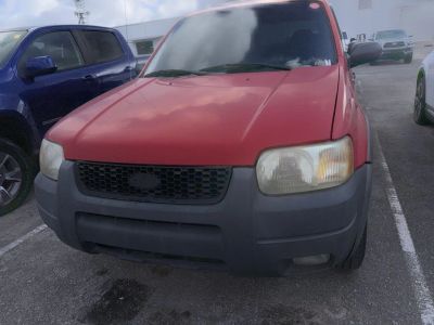 2001 Ford Escape - Photo 2