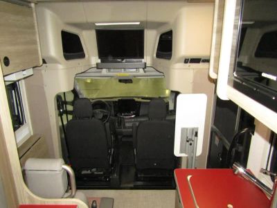 2026 Winnebago EKKO - Photo 3