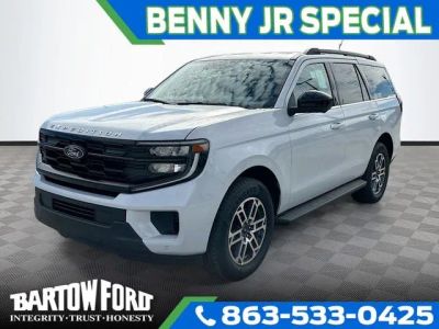 2026 Ford Expedition Active in Silver Metallic — front three-quarter view