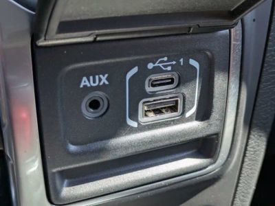 2023 Jeep Wrangler — photo 18 view