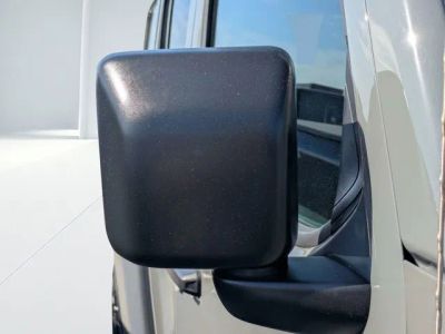 2023 Jeep Wrangler — photo 9 view