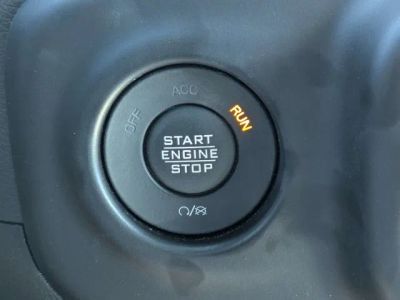 2023 Jeep Wrangler — photo 24 view