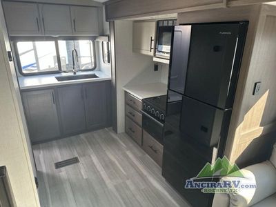 2026 Keystone RV Cougar Half-Ton - Photo 9
