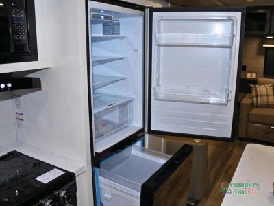 2026 Venture RV SportTrek Touring Edition — photo 45 view