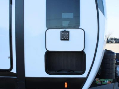 2026 Venture RV SportTrek Touring Edition — photo 18 view