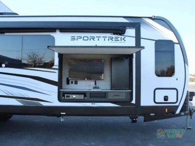 2026 Venture RV SportTrek Touring Edition — detail view