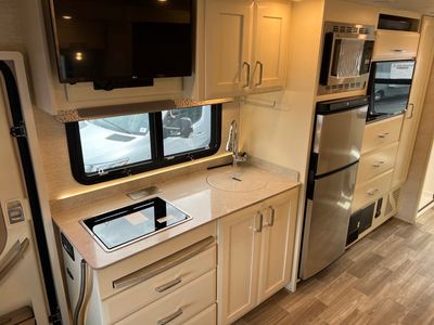 2021 Tiffin WAYFARER - Photo 12