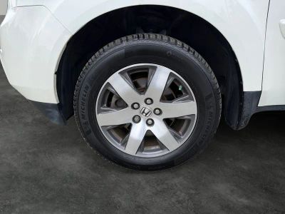 2013 Honda Pilot — interior view