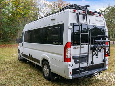 2022 Winnebago Travato — photo 13 view