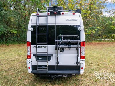 2022 Winnebago Travato — photo 19 view