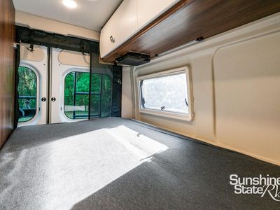 2022 Winnebago Travato — photo 20 view